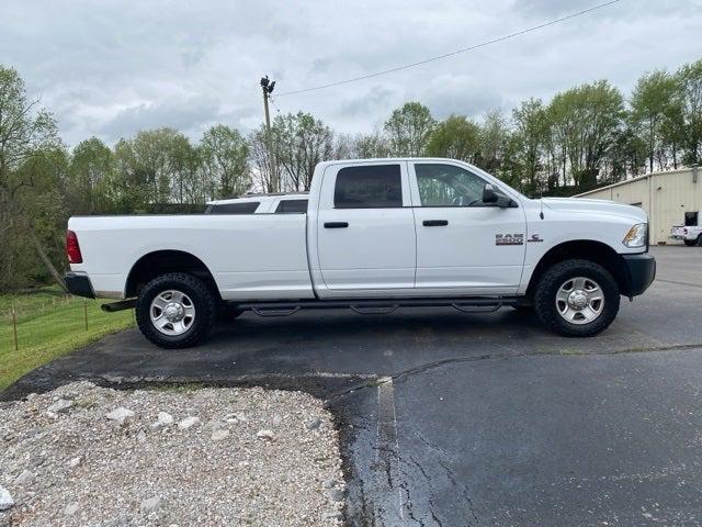 2017 RAM 2500 Tradesman Crew Cab 4x4 8 Box