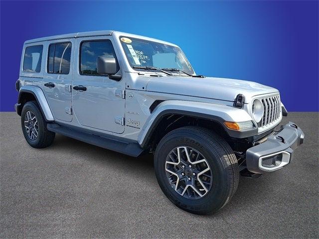 2024 Jeep Wrangler 4-Door Sahara 4x4