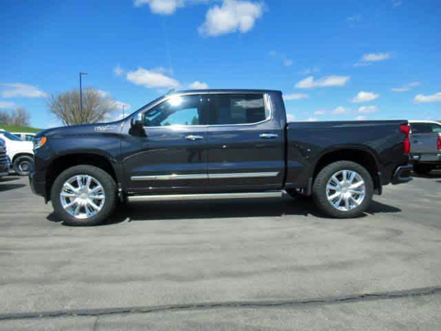 2022 Chevrolet Silverado 1500 4WD Crew Cab Short Bed High Country