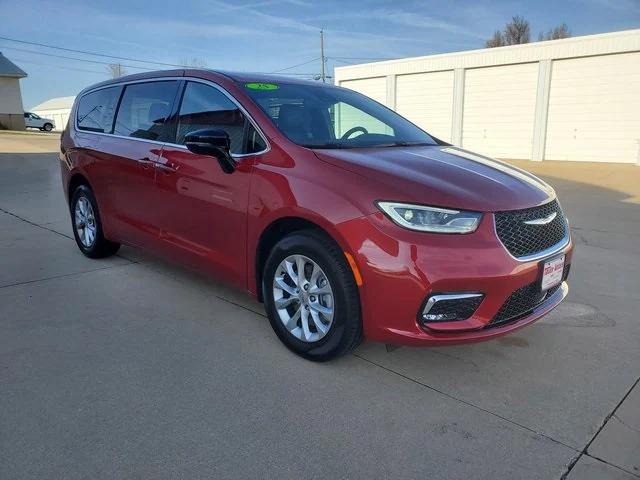 2025 Chrysler Pacifica PACIFICA SELECT AWD