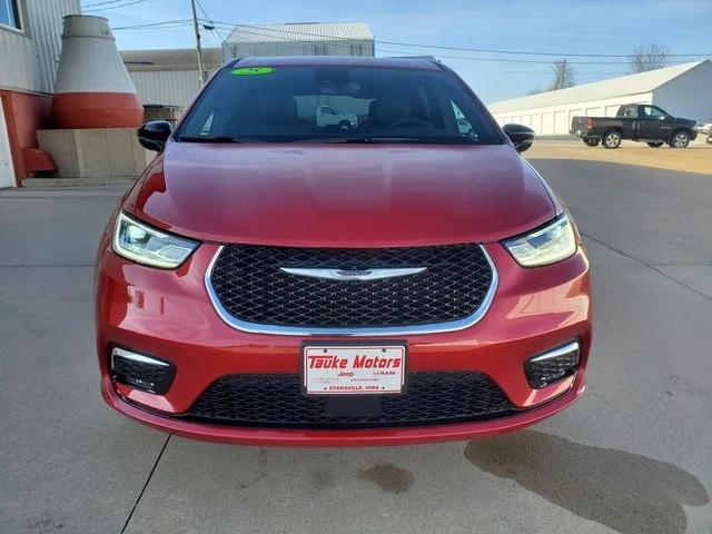 2025 Chrysler Pacifica PACIFICA SELECT AWD