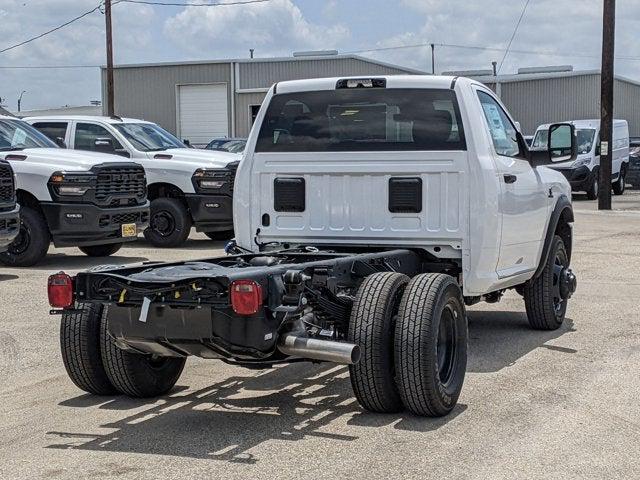 2025 RAM Ram 3500 Chassis Cab RAM 3500 TRADESMAN CHASSIS REGULAR CAB 4X4 60 CA