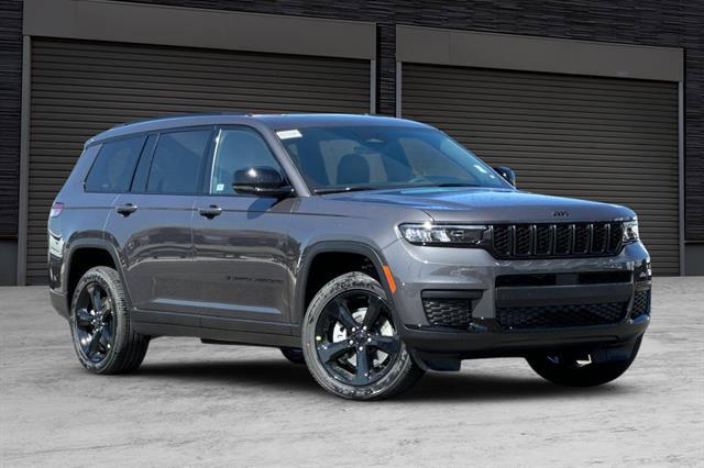 2025 Jeep Grand Cherokee GRAND CHEROKEE L ALTITUDE X 4X4
