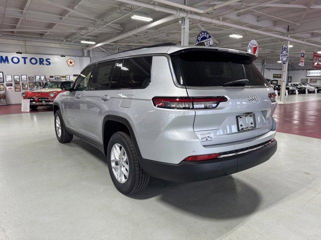 2025 Jeep Grand Cherokee GRAND CHEROKEE L LAREDO X 4X4
