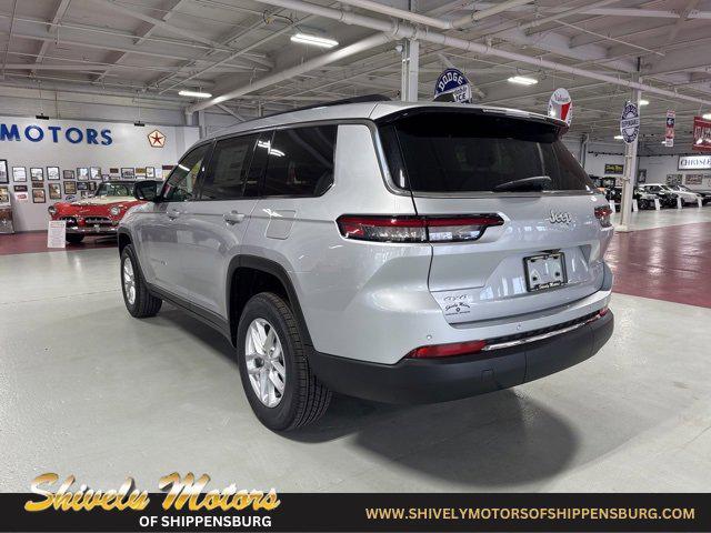 2025 Jeep Grand Cherokee GRAND CHEROKEE L LAREDO X 4X4