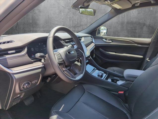 2025 Jeep Grand Cherokee GRAND CHEROKEE L LIMITED 4X2