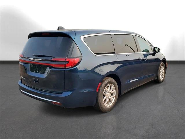 2025 Chrysler Pacifica PACIFICA SELECT