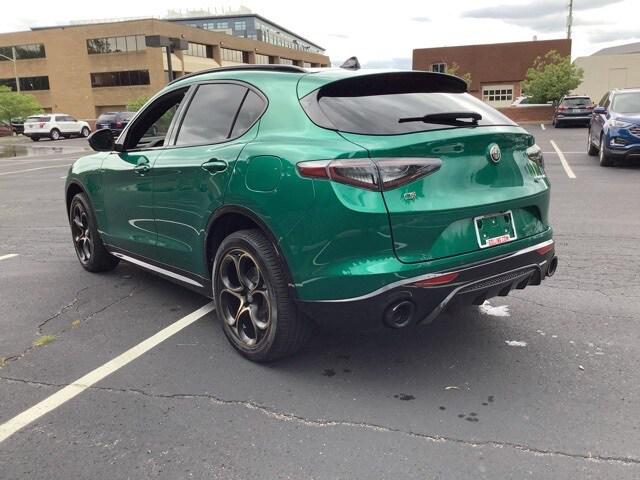 2025 Alfa Romeo Stelvio STELVIO INTENSA AWD 2025 Alfa Romeo Stelvio STELVIO INTENSA AWD