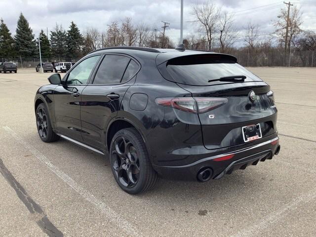 2025 Alfa Romeo Stelvio STELVIO AWD