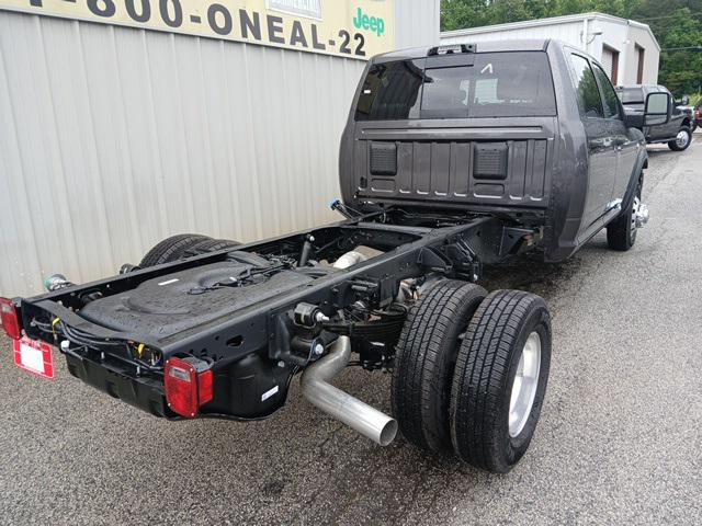 2025 RAM Ram 3500 Chassis Cab RAM 3500 TRADESMAN CREW CAB CHASSIS 4X4 60 CA