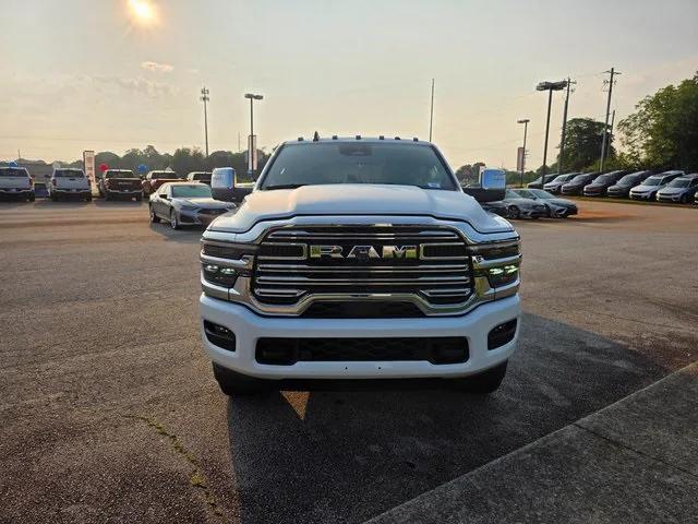 2025 RAM Ram 2500 RAM 2500 LARAMIE MEGA CAB 4X4 64 BOX