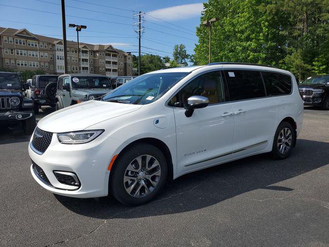 2025 Chrysler Pacifica Hybrid PACIFICA PLUG-IN HYBRID PINNACLE