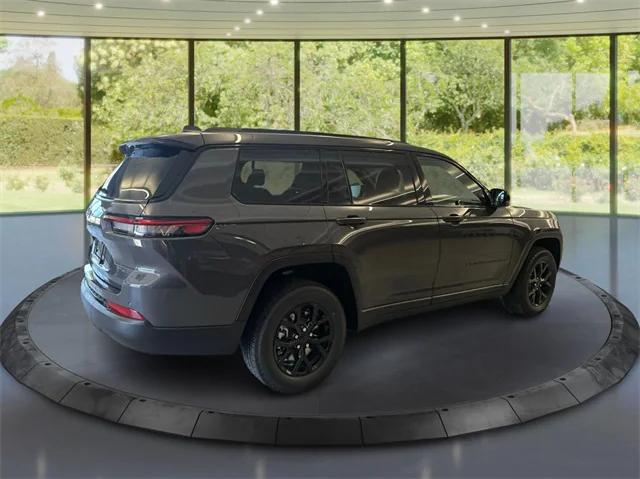 2025 Jeep Grand Cherokee GRAND CHEROKEE L ALTITUDE X 4X4