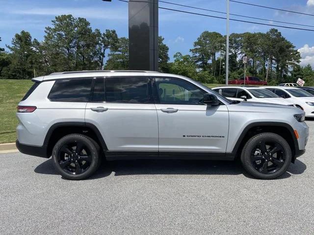 2025 Jeep Grand Cherokee GRAND CHEROKEE L LIMITED 4X2