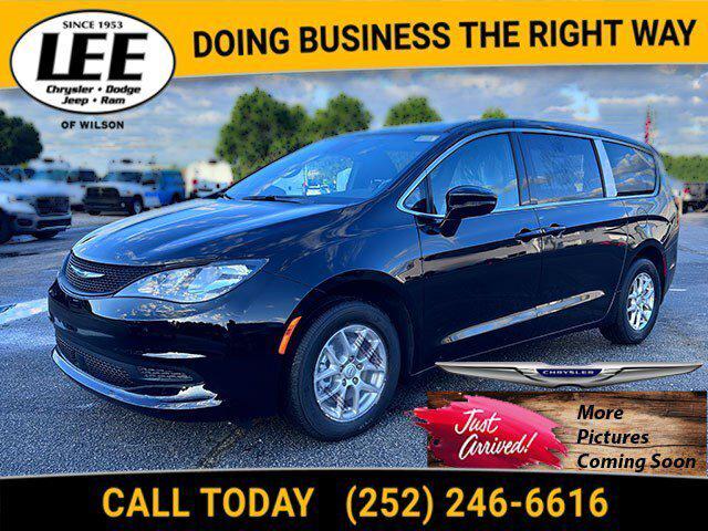 2025 Chrysler Voyager VOYAGER