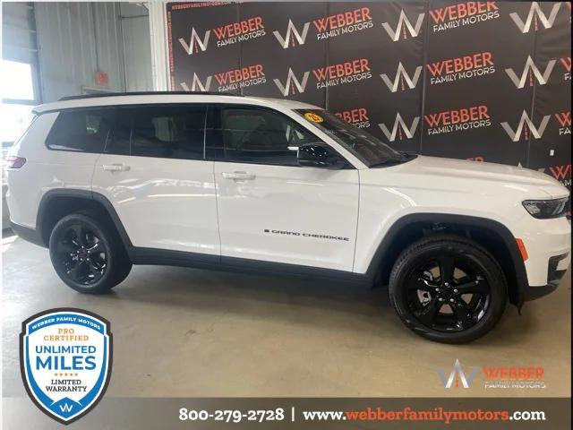 2025 Jeep Grand Cherokee GRAND CHEROKEE L LIMITED 4X4