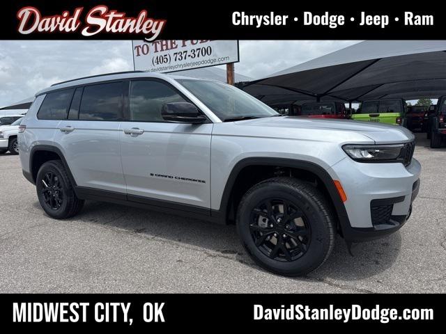2025 Jeep Grand Cherokee GRAND CHEROKEE L ALTITUDE X 4X4