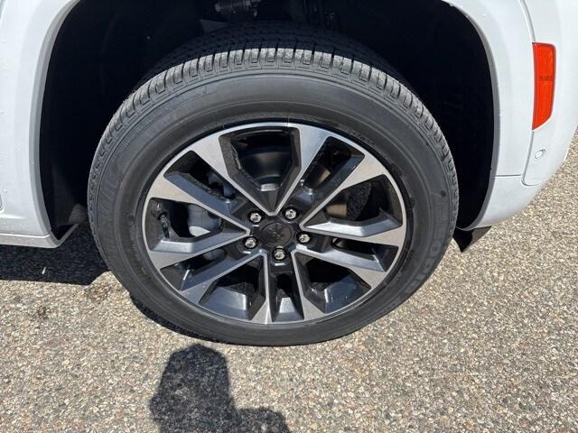 2025 Jeep Grand Cherokee GRAND CHEROKEE OVERLAND 4X4 2025 Jeep Grand Cherokee GRAND CHEROKEE OVERLAND 4X4