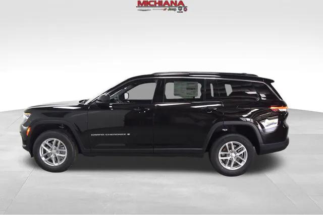 2025 Jeep Grand Cherokee GRAND CHEROKEE L LAREDO X 4X4