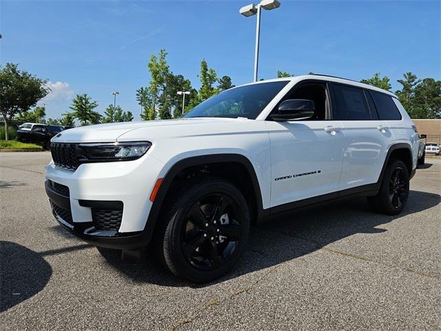 2025 Jeep Grand Cherokee GRAND CHEROKEE L ALTITUDE X 4X2
