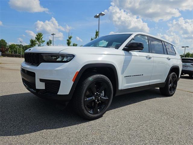 2025 Jeep Grand Cherokee GRAND CHEROKEE L ALTITUDE X 4X2