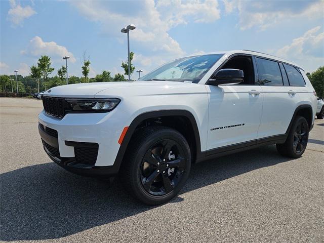 2025 Jeep Grand Cherokee GRAND CHEROKEE L ALTITUDE X 4X2