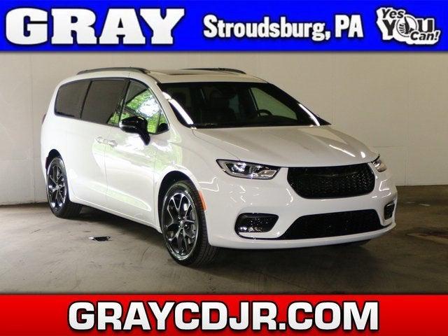 2025 Chrysler Pacifica PACIFICA LIMITED AWD