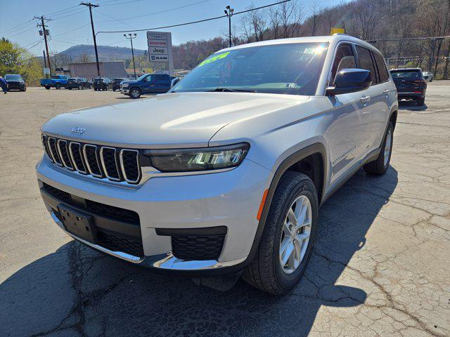2023 Jeep Grand Cherokee L Laredo 4x4