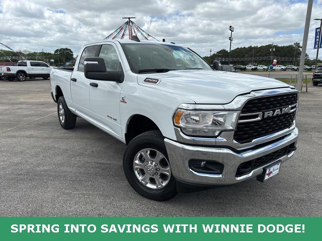 2023 RAM 2500 Big Horn Crew Cab 4x4 64 Box