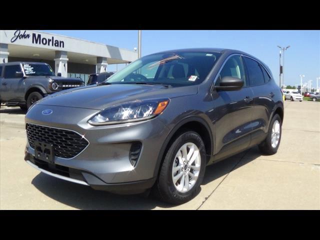 2022 Ford Escape SE Hybrid