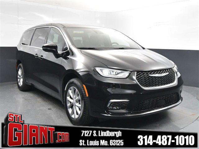 2025 Chrysler Pacifica PACIFICA SELECT AWD