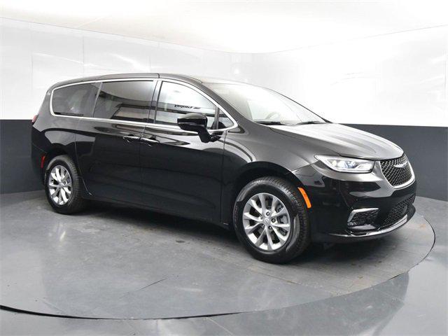 2025 Chrysler Pacifica PACIFICA SELECT AWD