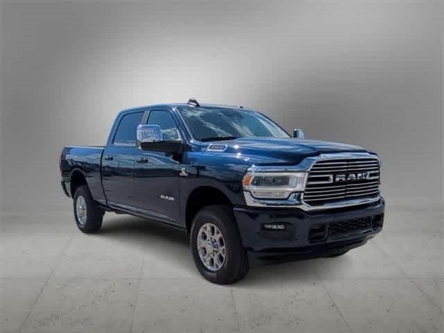 2024 RAM 2500 Laramie Crew Cab 4x4 64 Box