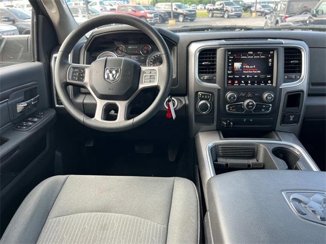2022 RAM 1500 Classic SLT Crew Cab 4x2 57 Box