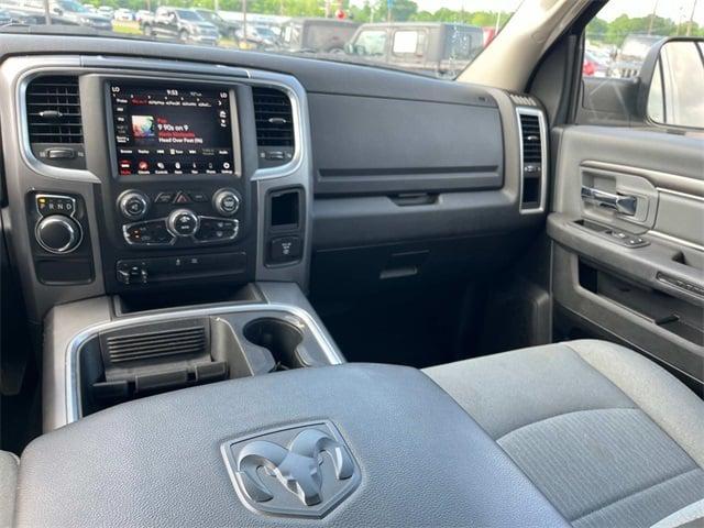 2022 RAM 1500 Classic SLT Crew Cab 4x2 57 Box