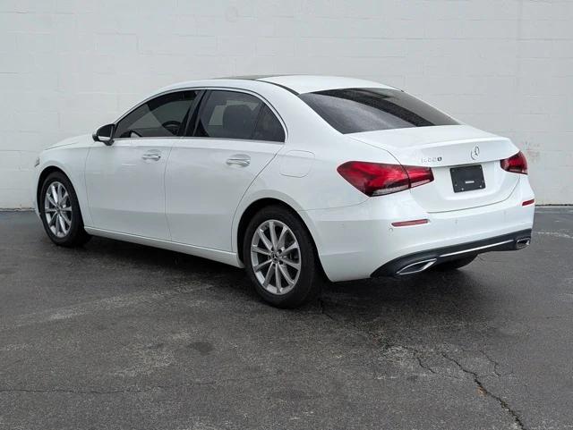 2021 Mercedes-Benz A 220 A 220