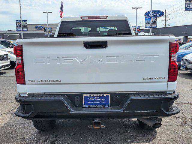 2024 Chevrolet Silverado 2500HD 4WD Double Cab Standard Bed Custom