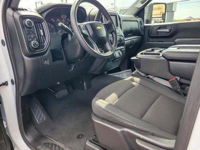2024 Chevrolet Silverado 2500HD 4WD Double Cab Standard Bed Custom