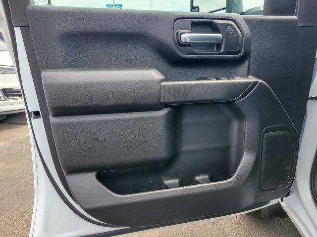 2024 Chevrolet Silverado 2500HD 4WD Double Cab Standard Bed Custom