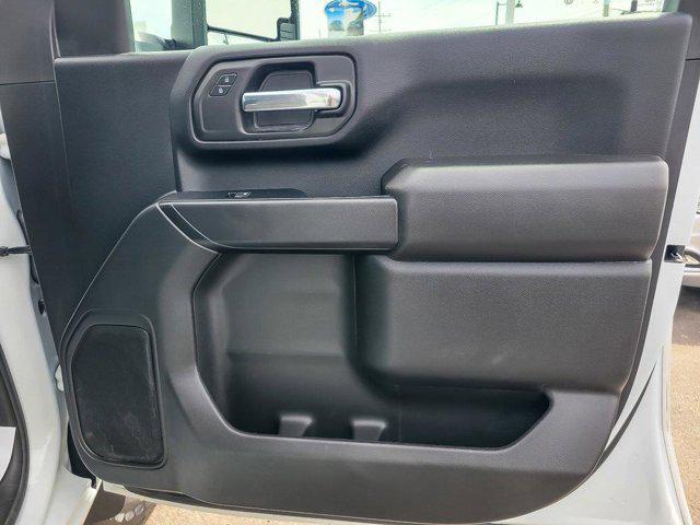 2024 Chevrolet Silverado 2500HD 4WD Double Cab Standard Bed Custom