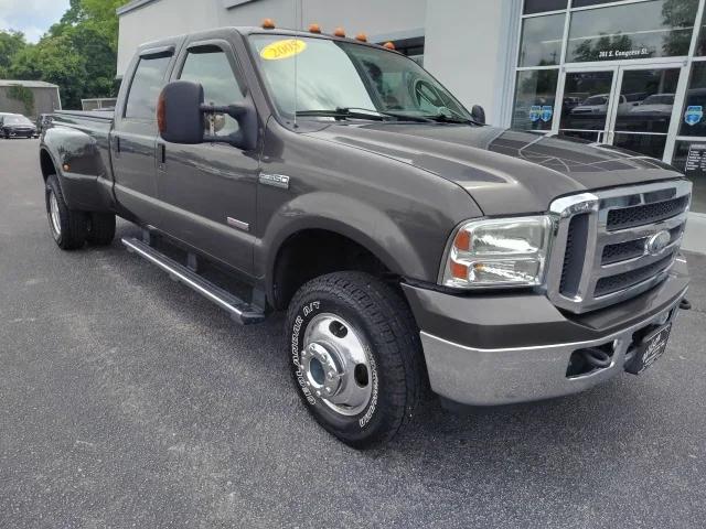 2005 Ford F-350 Lariat
