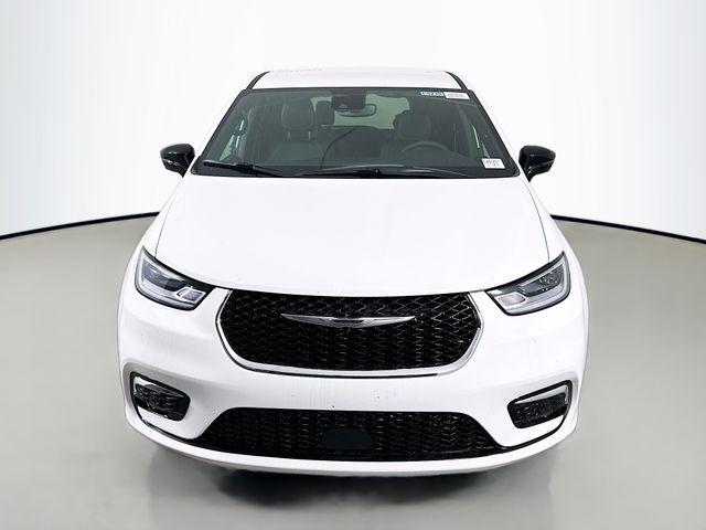 2025 Chrysler Pacifica PACIFICA SELECT