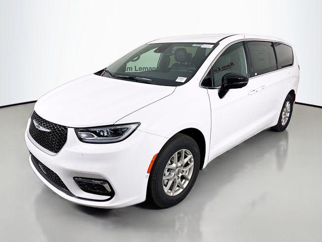 2025 Chrysler Pacifica PACIFICA SELECT