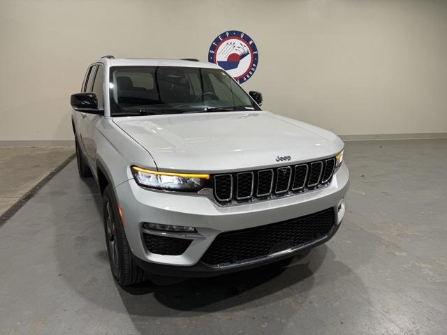 2022 Jeep Grand Cherokee 4xe Limited 4x4