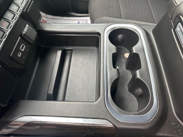 2022 Chevrolet Silverado 1500 4WD Crew Cab Short Bed RST