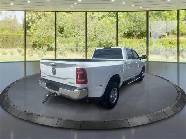 2022 RAM 3500 Big Horn Crew Cab 4x4 8 Box