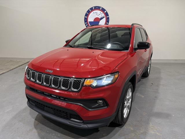 2023 Jeep Compass Latitude Lux FWD
