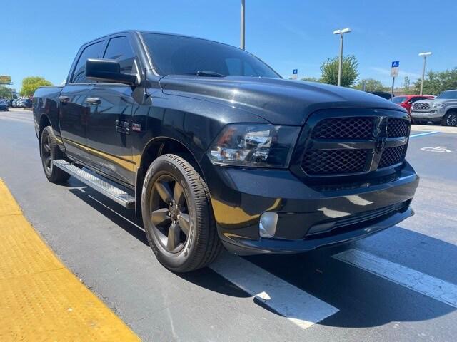 2018 RAM 1500 Express Crew Cab 4x2 57 Box