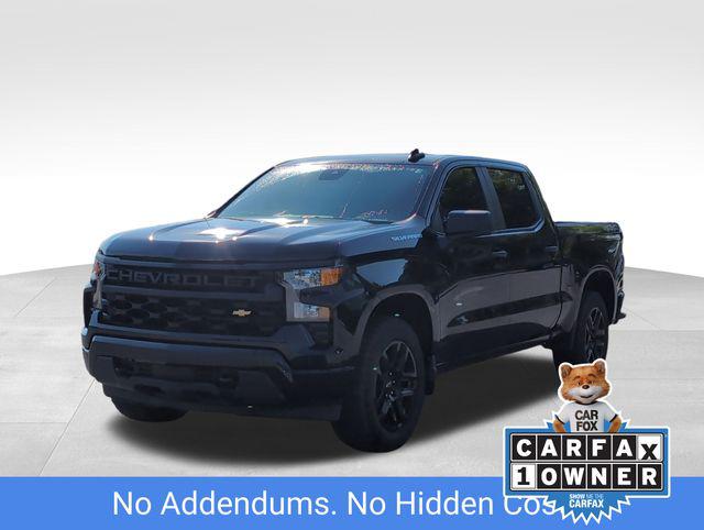 2022 Chevrolet Silverado 1500 4WD Crew Cab Short Bed Custom