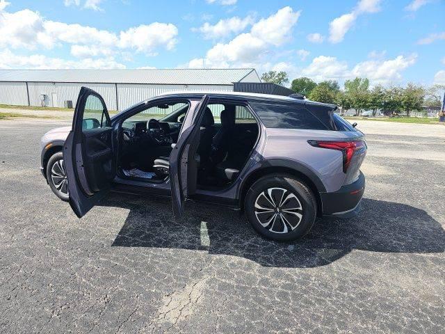 2025 Chevrolet V Blazer eAWD LT